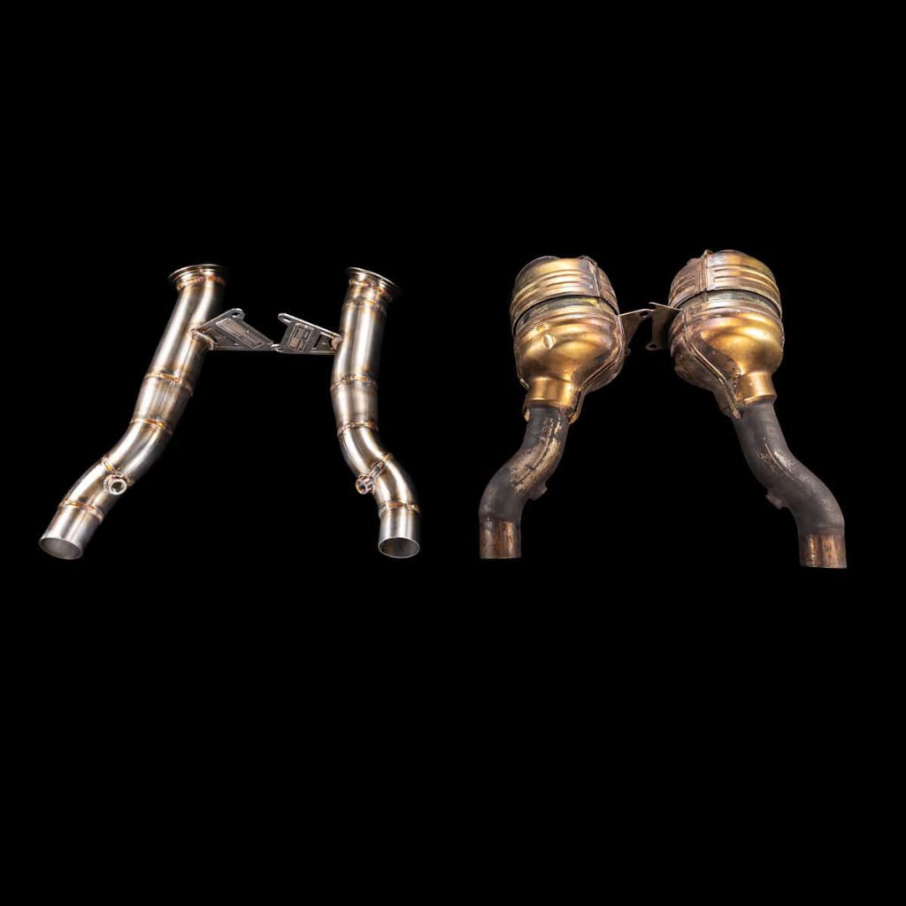 FERRARI 458 ITALIA SPIDER SPECIALE 4.5L V8 CATLESS DOWNPIPES by BlackBoost UAE | USA | CA | CN