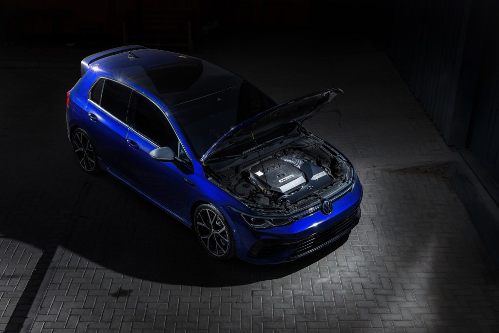 Volkswagen Golf MK8 R EA888 Cold Air Intake System – BlackBoost – Europe